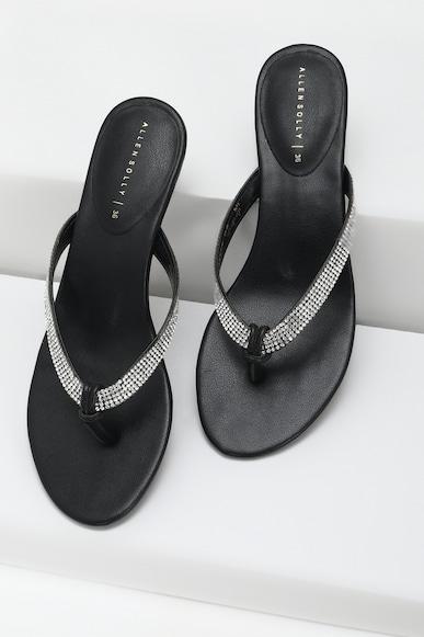 women-grey-casual-heels