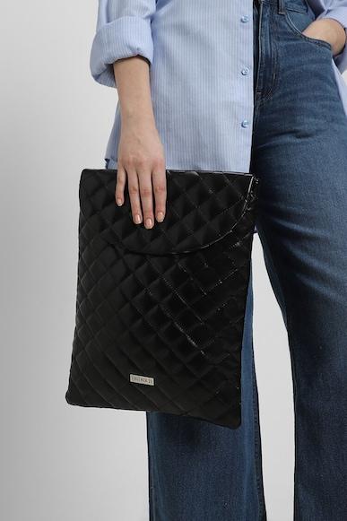 quilted-laptop-sleeve