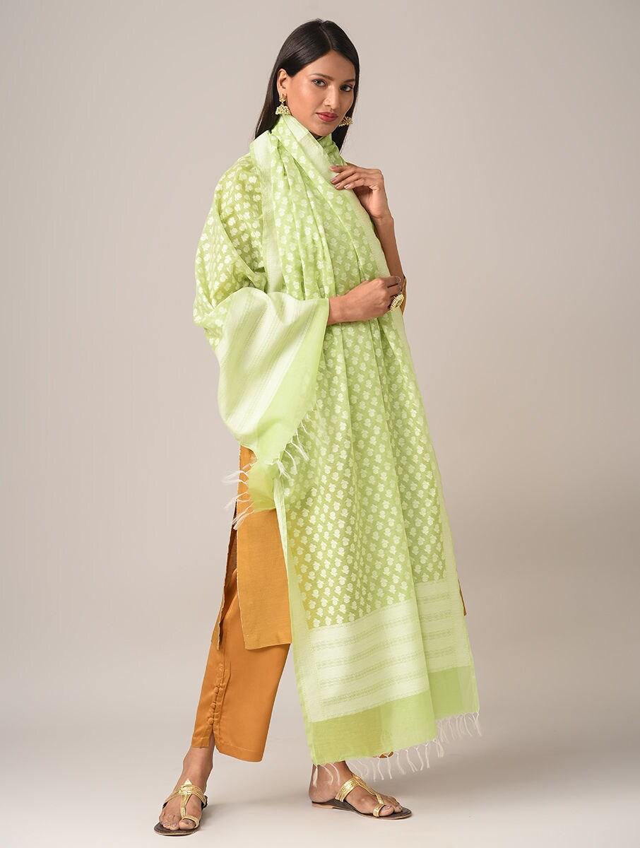women-green-cotton-berasi-dupatta