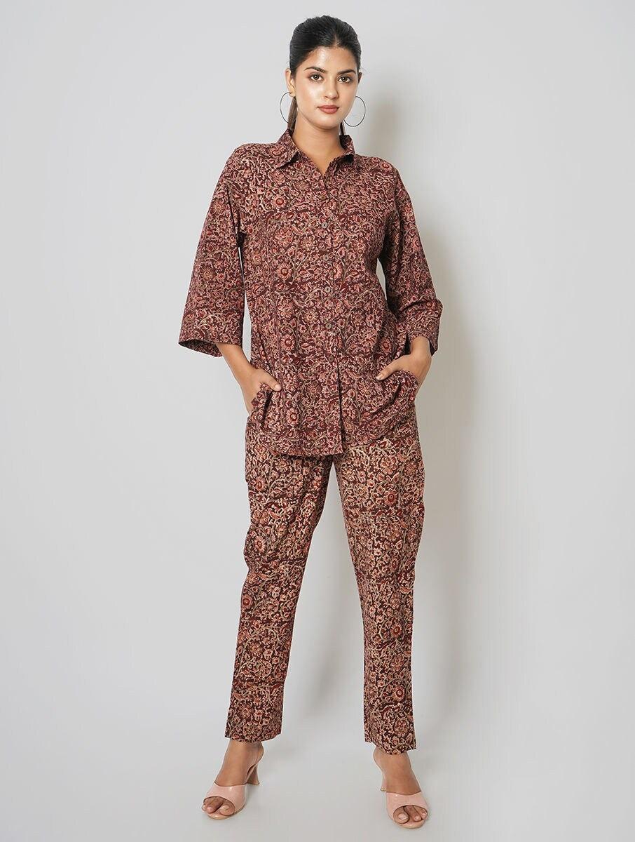 women-maroon-red-cotton-floral-collar-neck-loose-fit-tunics