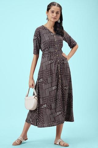 charcoal-printeded-v-neck-casual-calf-length-elbow-sleeves-women-regular-fit-dress
