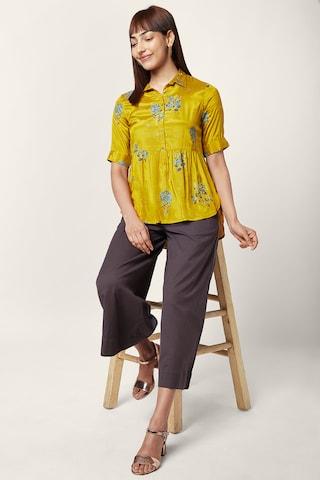 yellow-printed-ethnic-half-sleeves-regular-collar-women-regular-fit-tunic