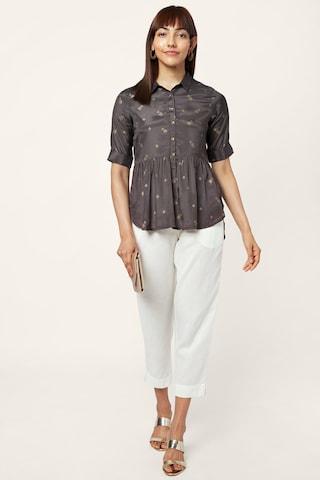 charcoal-printed-ethnic-elbow-sleeves-regular-collar-women-regular-fit-tunic