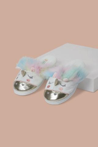 white-unicorn-casual-girls-bedroom-slipper