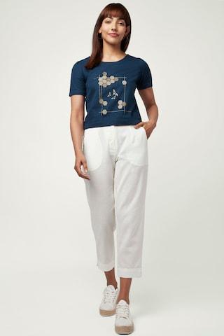 medium-blue-printed-casual-half-sleeves-round-neck-women-regular-fit-top