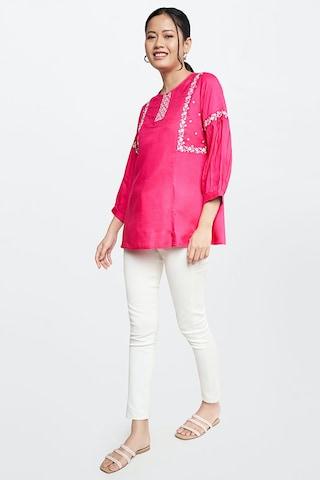 pink-printed-casual-3/4th-sleeves-round-neck-women-straight-fit-tunic