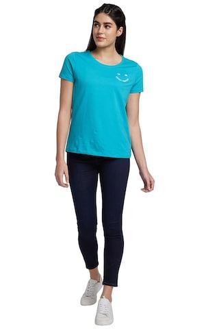 medium-blue-solid-casual-short-sleeves-round-neck-women-regular-fit-t-shirt
