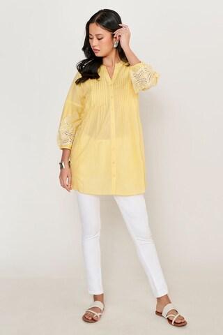 light-yellow-stripe-casual-3/4th-sleeves-mandarin-women-straight-fit-tunic