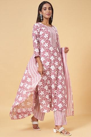 pink-print-casual-3/4th-sleeves-round-neck-women-regular-fit--pant-kurta-dupatta-set