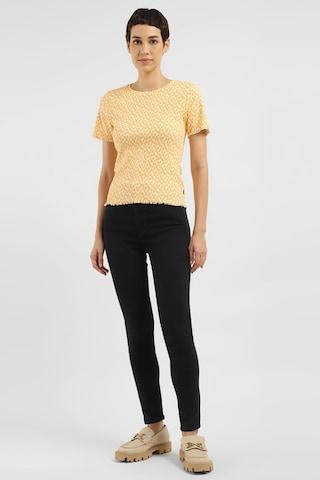 yellow-print-casual-short-sleeves-crew-neck-women-regular-fit-t-shirt