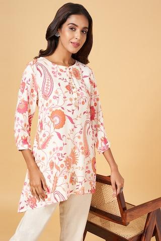 pink-print-casual-3/4th-sleeves-round-neck-women-regular-fit--tunic