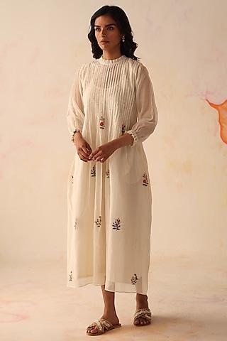 ivory-chanderi-3d-floral-hand-embroidered-dress