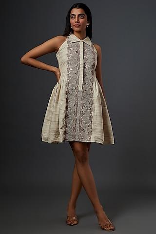 white-embroidered-gathered-dress