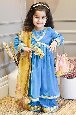 turquoise-blue-velvet-embroidered-kurta-set-for-girls