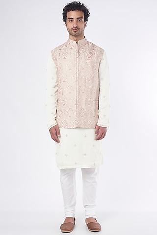 mud-pink-silk-embroidered-bundi-jacket