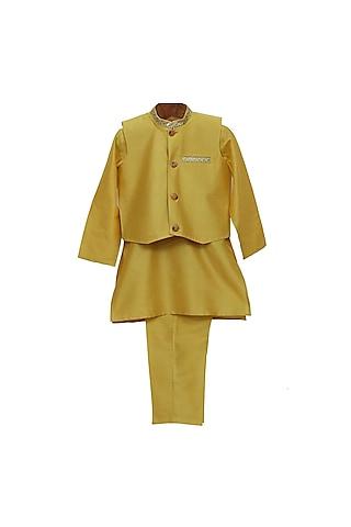 yellow-cotton-silk-kurta-set-with-bundi-jacket-for-boys