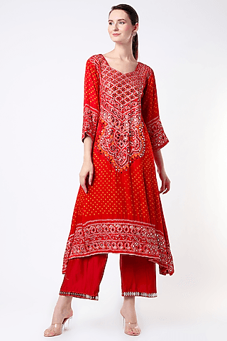 red-bandhani-embroidered-tunic-set