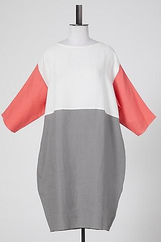 white-color-blocked-tunic