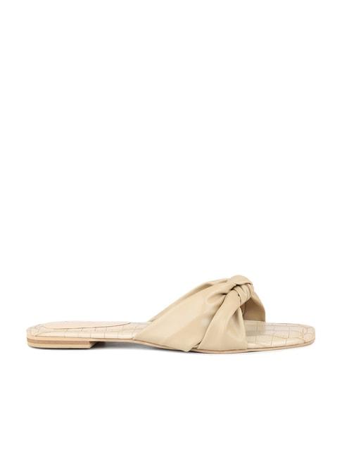 inc.5-women's-beige-casual-sandals