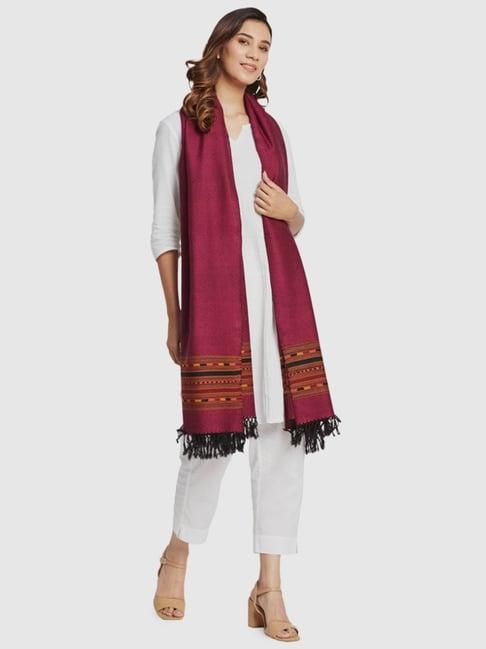 fabindia-wine-woven-pattern-shawl