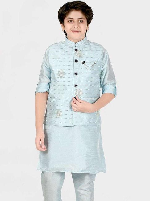cavio-kids-sky-blue-embroidered-full-sleeves-kurta-set
