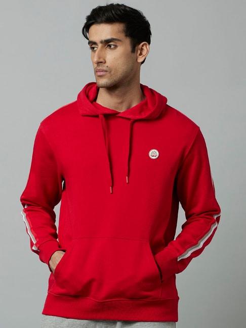 celio*-red-regular-fit-cotton-hooded-sweatshirt