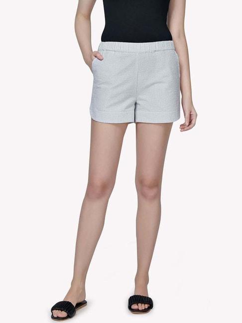 vastrado-grey-cotton-striped-shorts