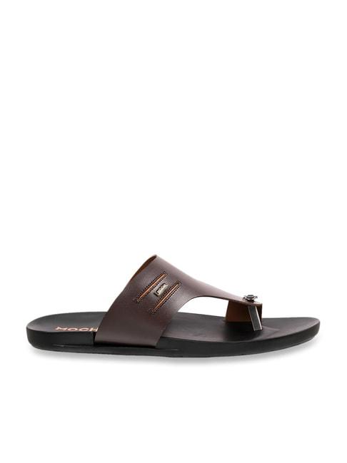 mochi-men's-brown-toe-ring-sandals