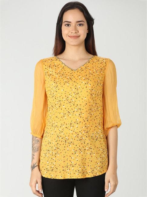 mustard-yellow-floral-print-top