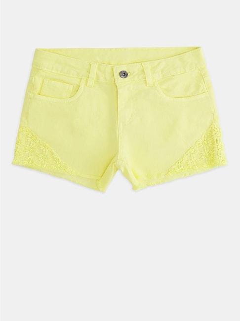 pantaloons-junior-kids-yellow-cotton-embroidered-shorts