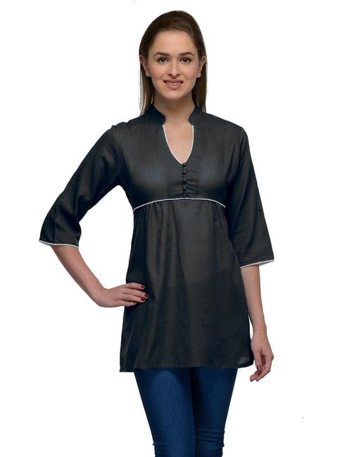 patrorna-black-regular-fit-pleated-tunic