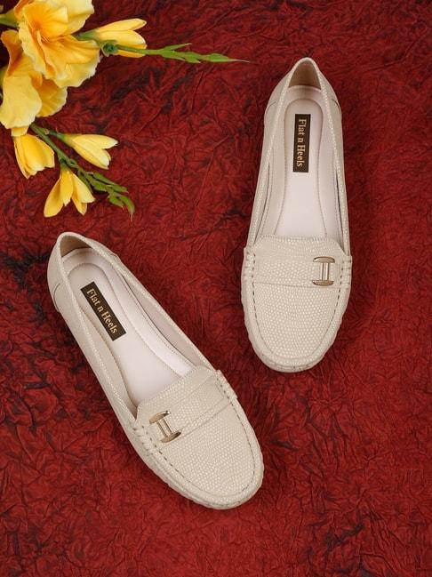 flat-n-heels-women's-beige-casual-loafers