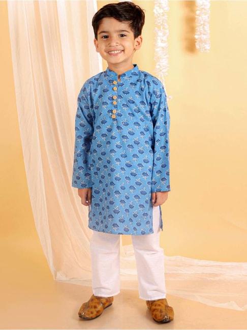the-mom-store-kids-sky-blue-&-white-cotton-printed-full-sleeves-kurta-set