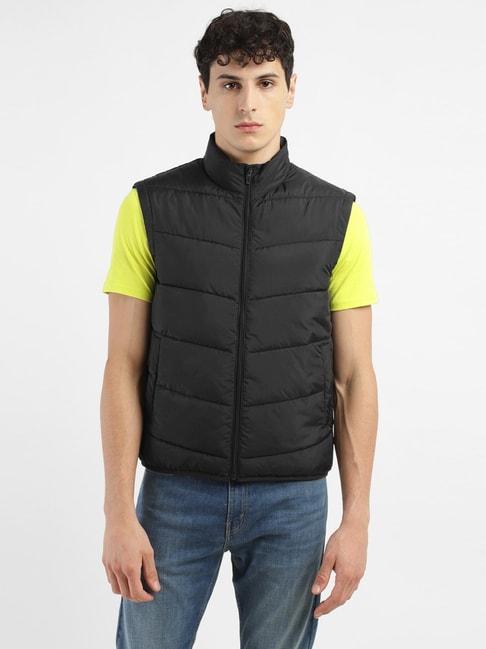 levi's-black-regular-fit-jacket