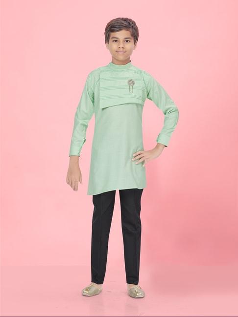 aarika-kids-boys-green-black-colour-cotton-solid-kurta-pyjama-set
