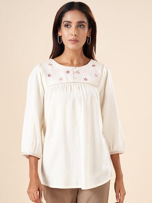 akkriti-by-pantaloons-white-embroidered-tunic