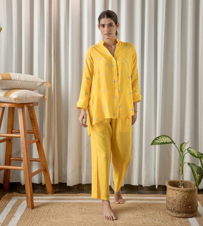 kapraaha-yellow-mbroidered-shirt-with-pant