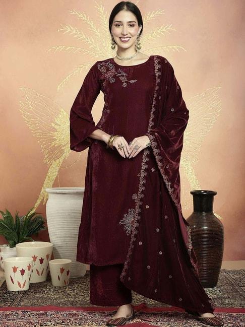 stylee-lifestyle-maroon-embroidered-unstitched-dress-material