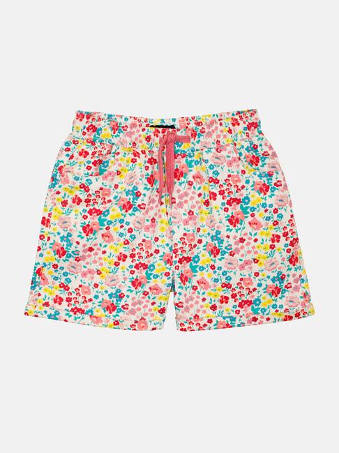 kiddopanti-kids-white-floral-print-shorts