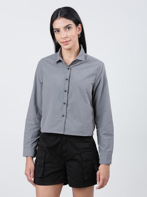 bene-kleed-light-grey-cropped-shirt