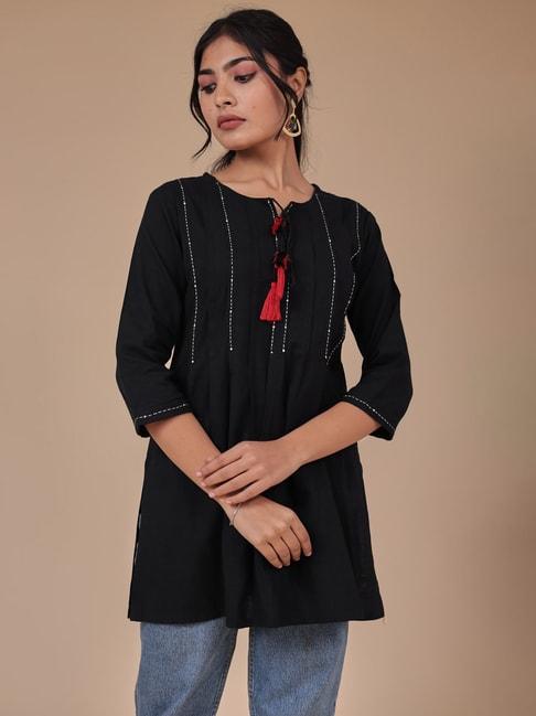 zari-jaipur-black-embroidered-tunic