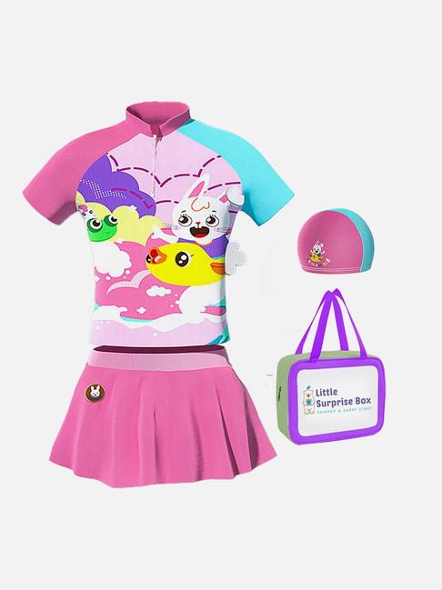 little-surprise-box-kids-pink-&-mint-green-printed-t-shirt,-skirt,-swim-cap-with-swim-bag