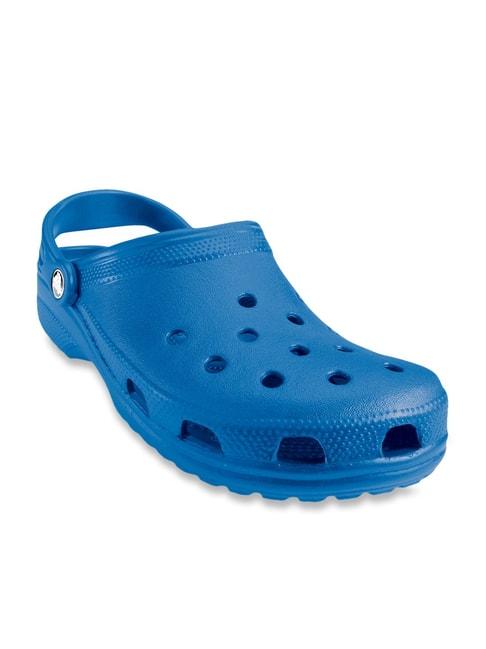 crocs-unisex-classic-sea-blue-back-strap-clogs