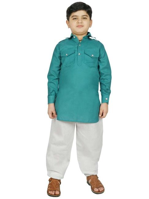 sg-yuvraj-kids-green-&-white-solid-kurta-with-pyjama
