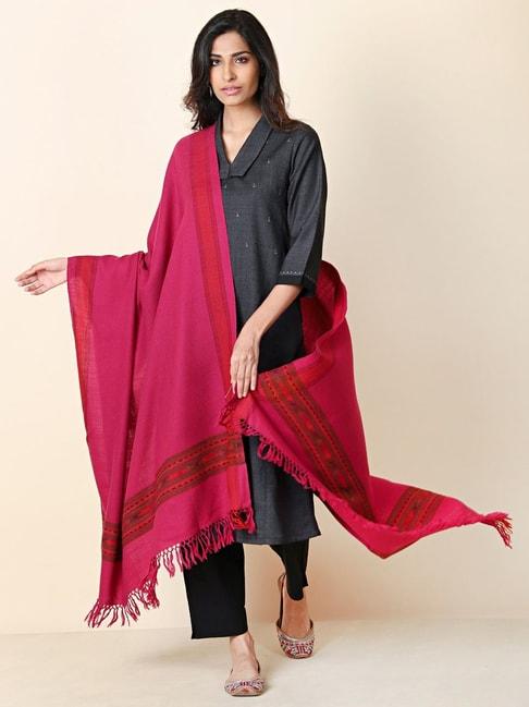 fabindia-pink-woven-pattern-shawl