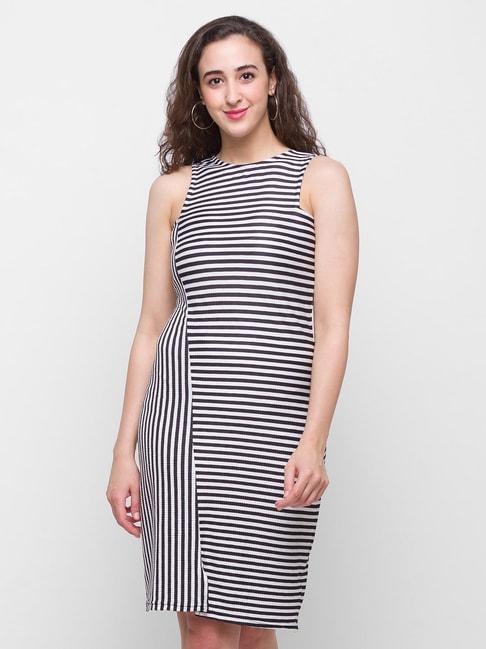 globus-black-&-white-striped-bodycon-dress