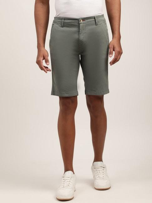 lindbergh-olive-regular-fit-shorts