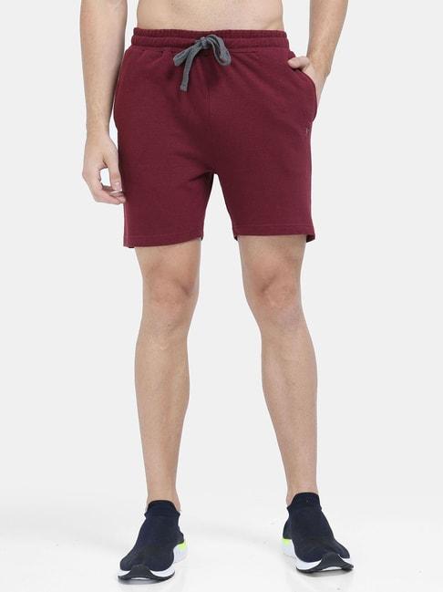 masculino-latino-maroon-regular-fit-shorts