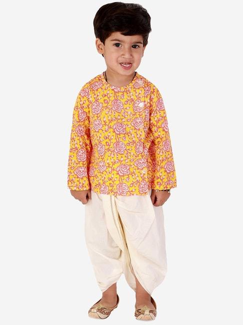 lil-drama-kids-yellow-&-white-cotton-printed-full-sleeves-kurta-set