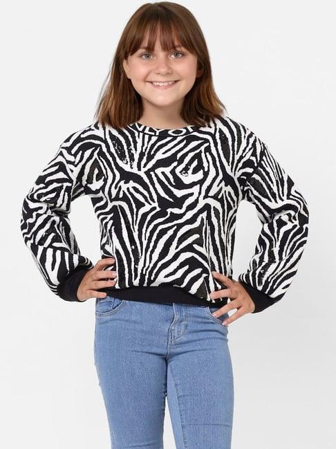 kids-only-white-&-black-printed-full-sleeves-sweatshirt